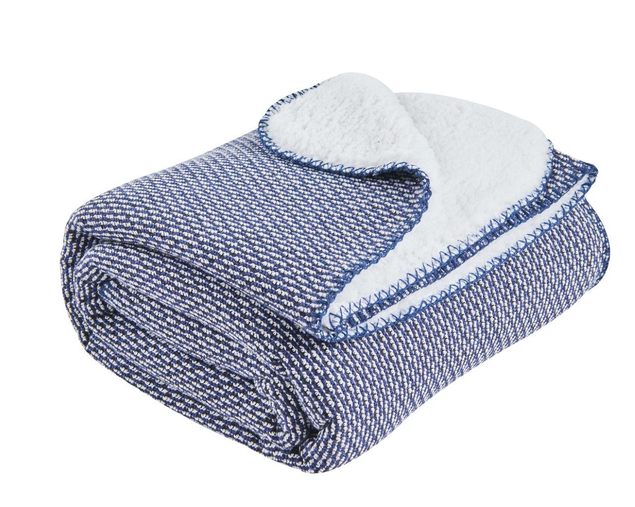 Gracin Flannel Knitted Throws