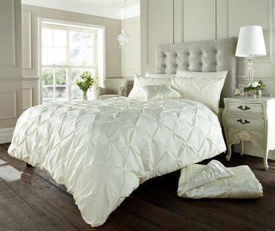 Alford Duvet Set